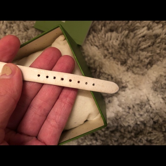White & Gold Kate Spade Watch - Picture 4 of 4